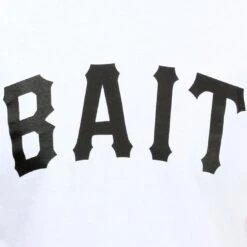 BAIT Men Core Raglan Tee (white / Red) 9 BAIT Men Core Raglan Tee (white / Red) -Tees Shop 08 21 15bait 092