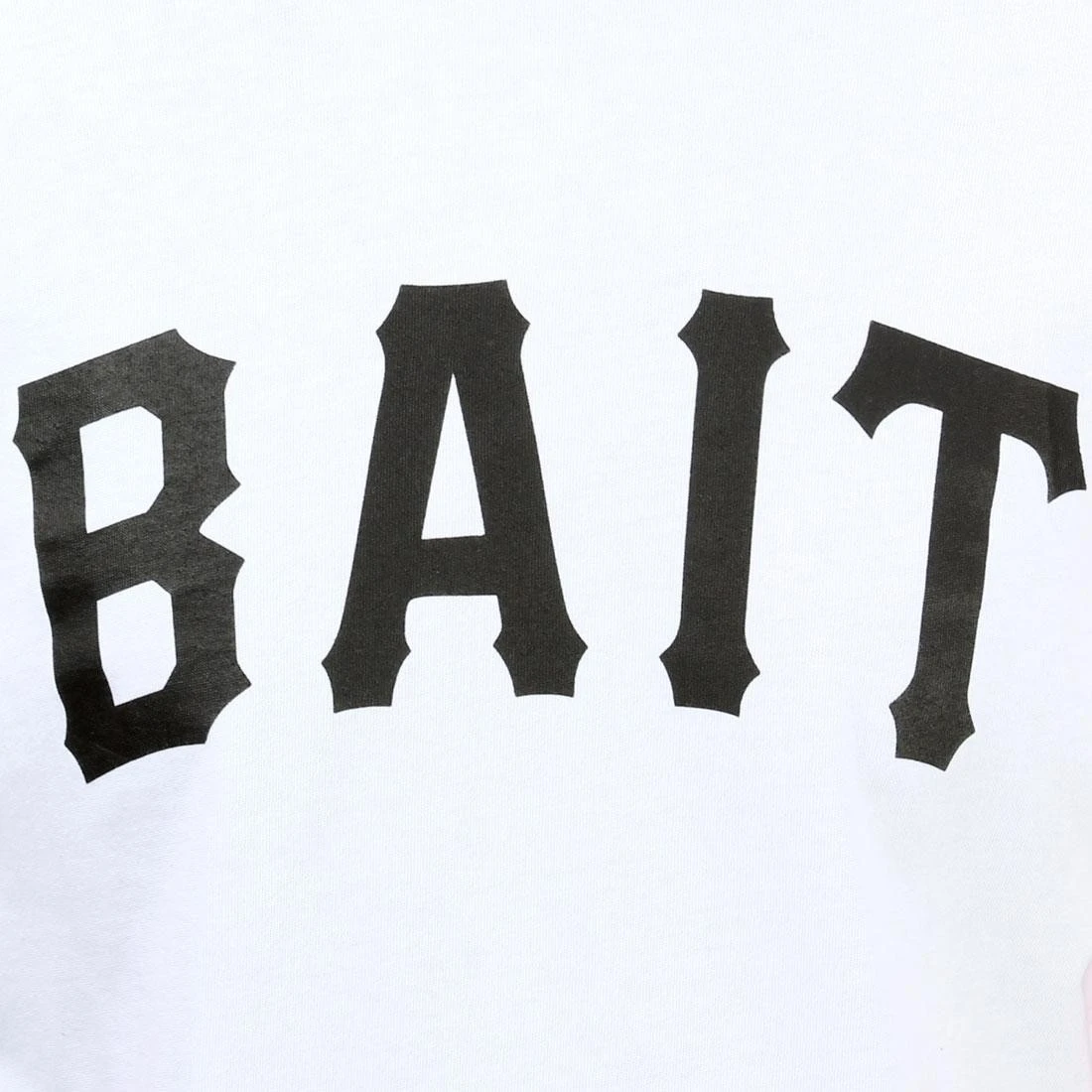 BAIT Men Core Raglan Tee (white / Red) 6 BAIT Men Core Raglan Tee (white / Red) - Image 4