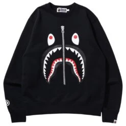 A Bathing Ape Men Shark Crewneck (black)