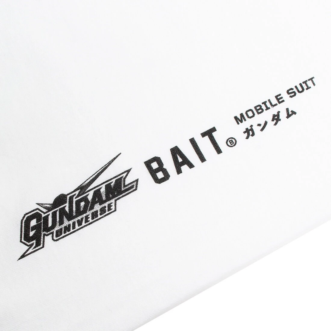 BAIT X Gundam Universe Men RX-78-2 Gundam Long Sleeve Tee (white) 7 BAIT X Gundam Universe Men RX-78-2 Gundam Long Sleeve Tee (white) - Image 5