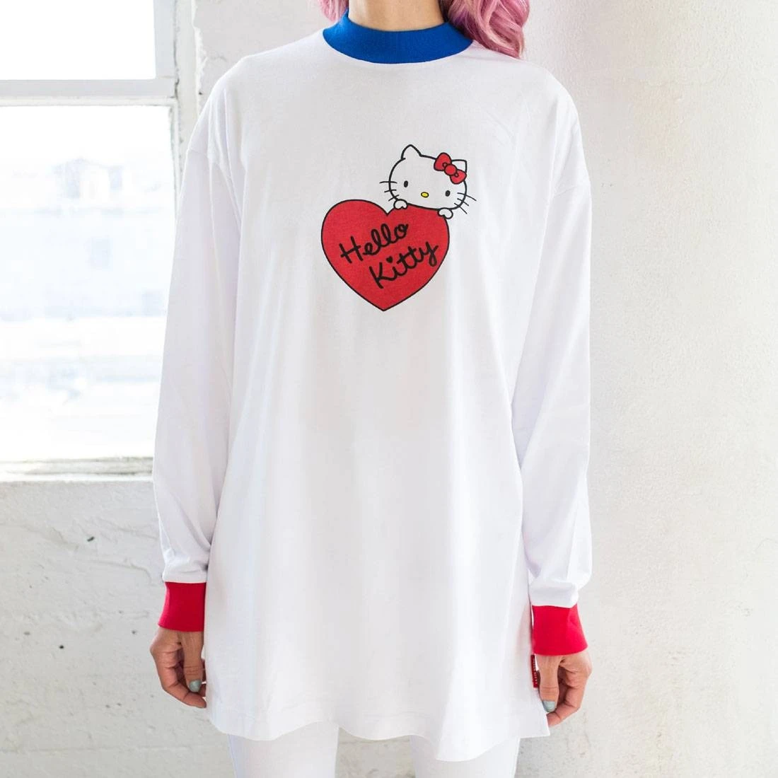 Lazy Oaf X Hello Kitty Women Long Sleeve Split Tee (White) 3 Lazy Oaf X Hello Kitty Women Long Sleeve Split Tee (White)