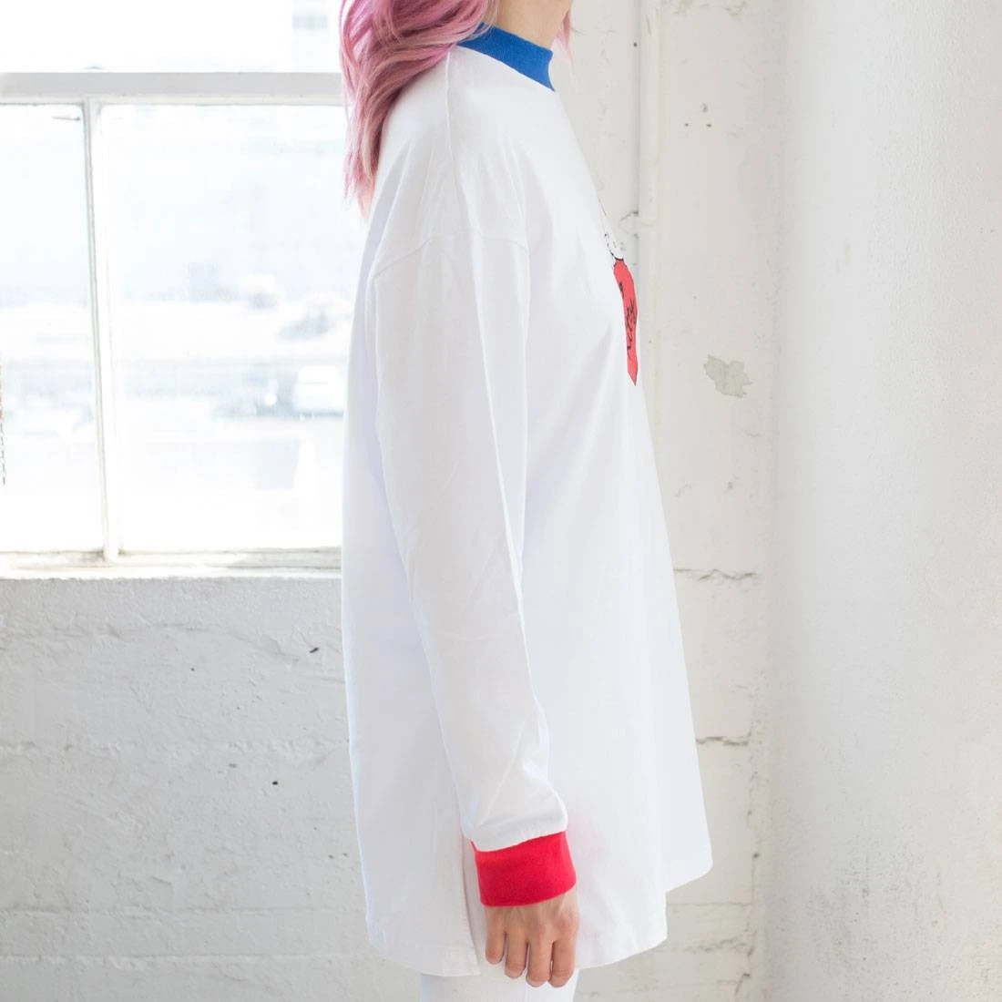 Lazy Oaf X Hello Kitty Women Long Sleeve Split Tee (White) 5 Lazy Oaf X Hello Kitty Women Long Sleeve Split Tee (White) - Image 3