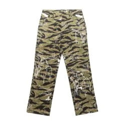 Futura Laboratories Men Chino Pants (camo)