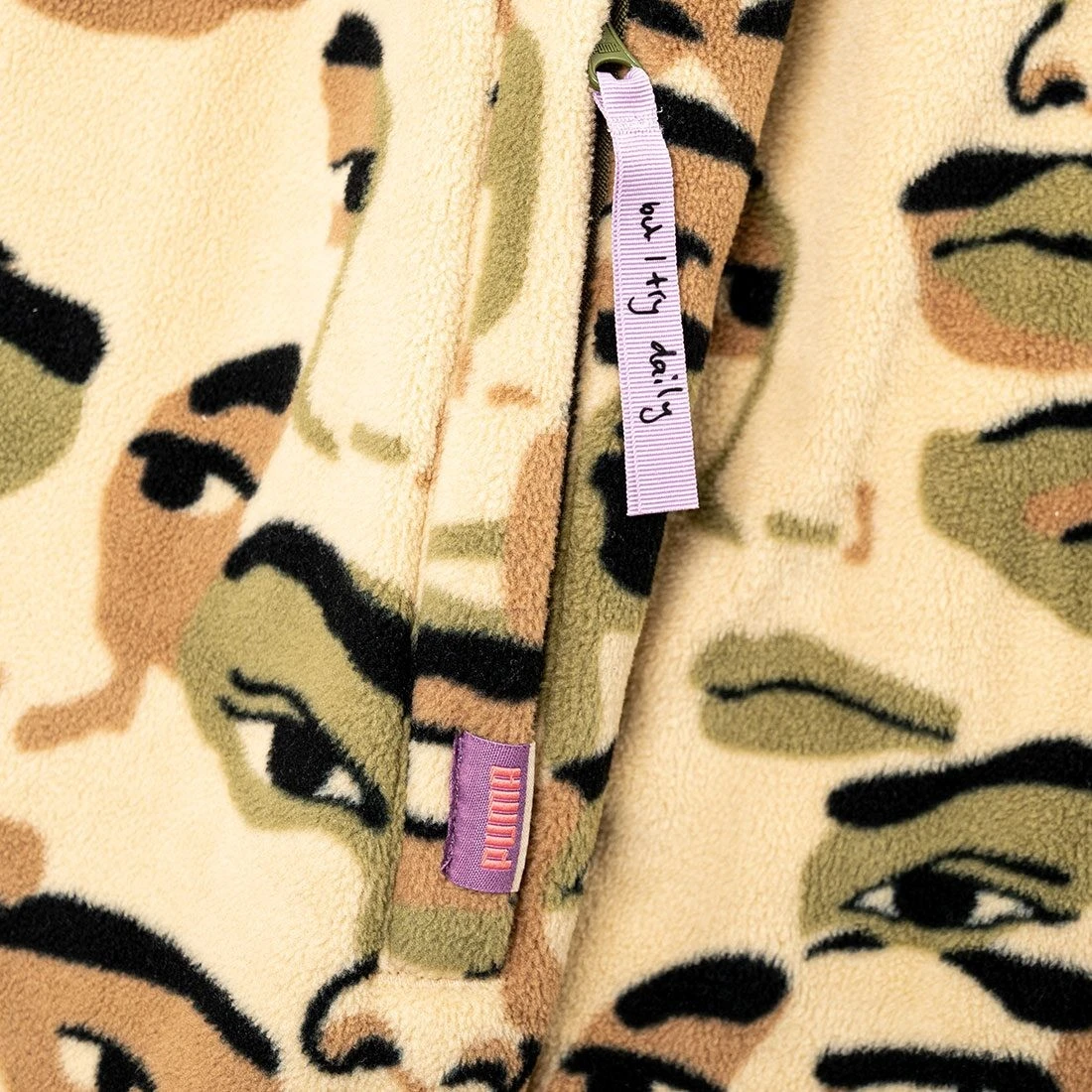 Puma X KidSuper Studios Men Fleece Half- Zip AOP Sweatshirt (khaki) 5 Puma X KidSuper Studios Men Fleece Half- Zip AOP Sweatshirt (khaki) - Image 3