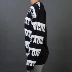 Adidas Women Trefoil Sweatshirt (black) 9 Adidas Women Trefoil Sweatshirt (black) -Tees Shop v07a6750 2