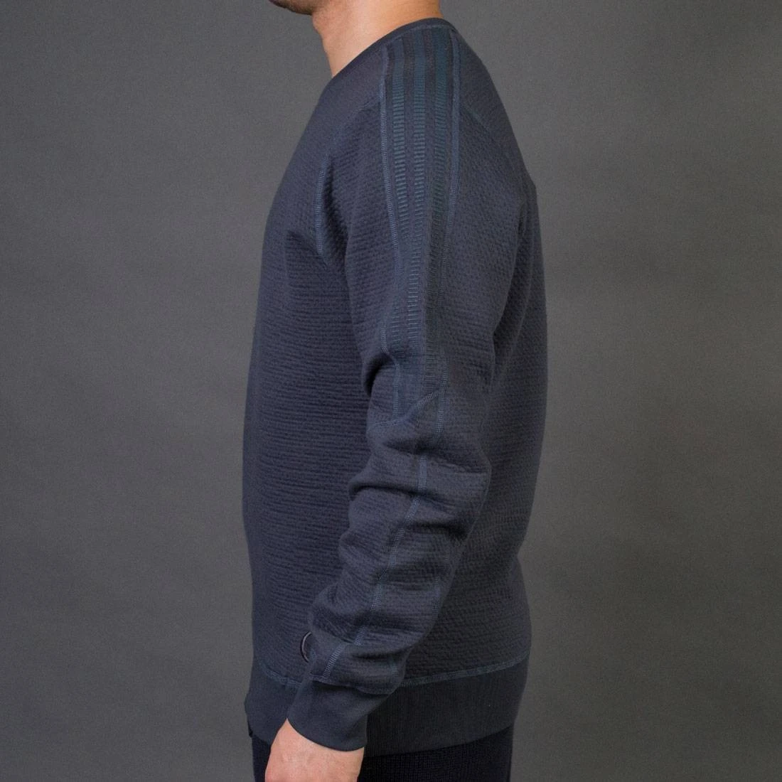 Adidas X Wings + Horns Men Cabin Fleece Crew Sweatshirt (gray / Night Grey) 6 Adidas X Wings + Horns Men Cabin Fleece Crew Sweatshirt (gray / Night Grey) - Image 4